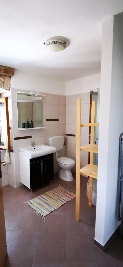 Eti And Mia Holiday Apartments Muntic Екстер'єр фото