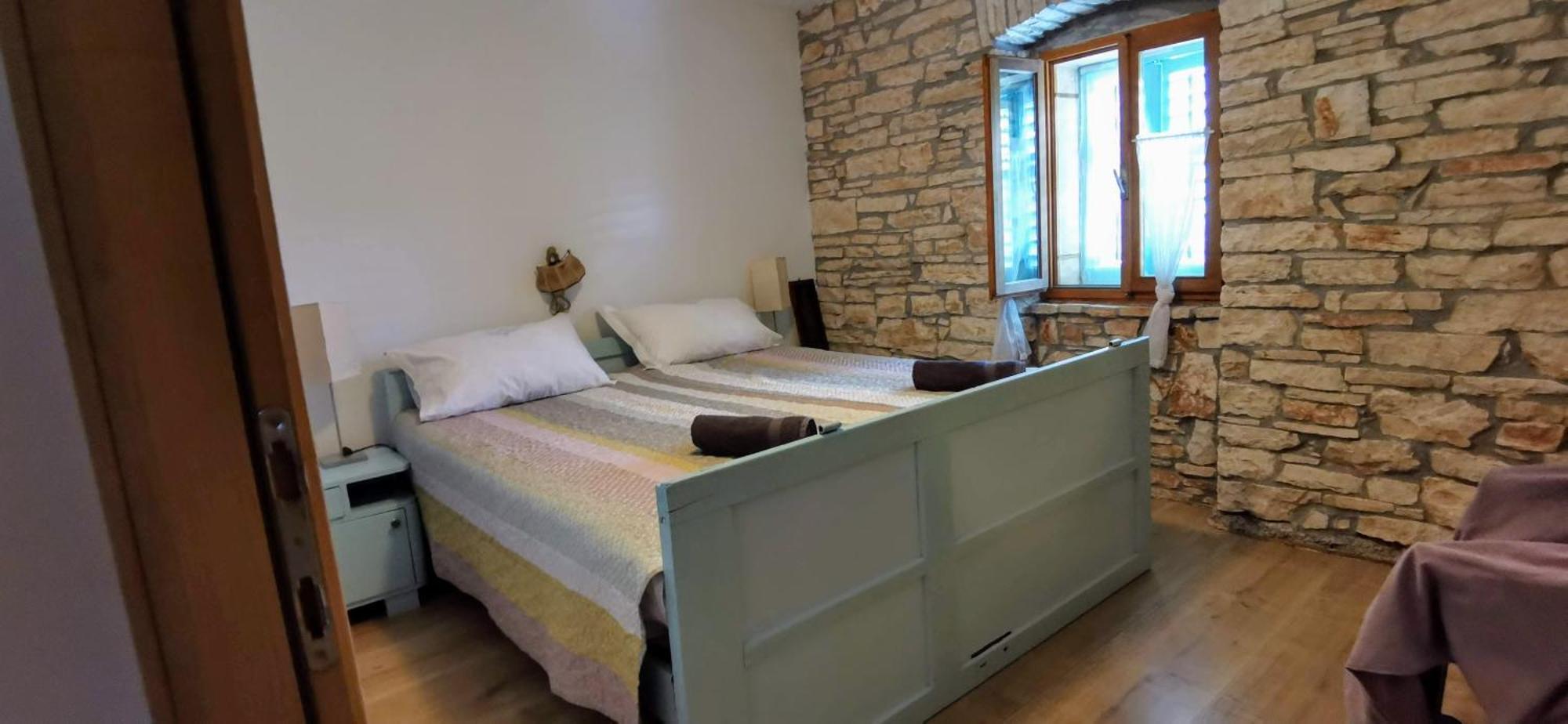 Eti And Mia Holiday Apartments Muntic Екстер'єр фото